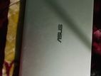 Asus vivobook 14