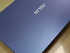 ASUS VivoBook 15 core i3