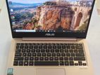 ASUS zenbook Core i5 Ram16gb battery 7hours Nvme SSD backlite keyboard