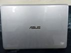 ASUS Zenbook UX330U