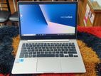 ❤️Asus ZenBook UX331UA Core i7-8th Gen 8GB /256GB SSD ❤️