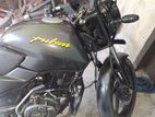 Bajaj Pulsar 150 . 2022