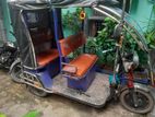 অটো গাড়িটি জরুরী ভিত্তিতে বিক্রয় হইবে
