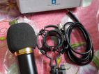 B13 Sound Card এবং Bm 800 Condenser Microphone.