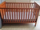 Baby cot/cribs/bed with mattress