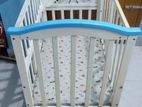 baby cot