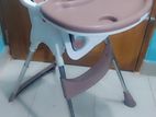 Baby feeding chair