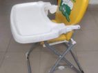 Baby feeding chair