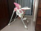 Baby feeding chair