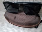 Back Sunglasses with Bag