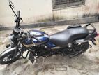 Bajaj Avenger 150 Street 2017