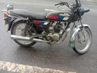 Bajaj Boxer . 2011