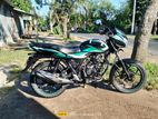 Bajaj Discover 125 Black Green 2021