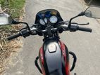 Bajaj Platina 100 . 2017