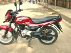 Bajaj Platina 100 . 2017