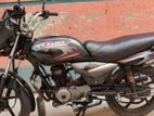 Bajaj Platina 100 . 2013