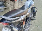 Bajaj Platina 100 . 2014