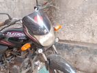 Bajaj Platina 100 . 2014