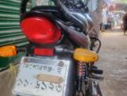 Bajaj Platina 100 Motorbik 2014