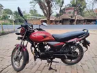 Bajaj Platina 100 . 2013