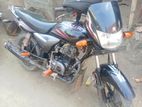 Bajaj Platina 100 . 2015