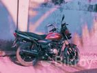 Bajaj Platina 100 . 2015