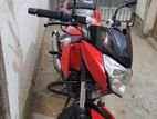 Bajaj Pulsar 135 . 2011