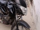 Bajaj Pulsar 135 . 2012