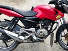 Bajaj Pulsar 135 . 2015