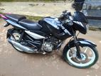 Bajaj Pulsar 135 . 2011