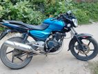 Bajaj Pulsar 150 . 2005