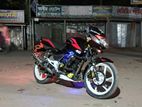 Bajaj Pulsar 150 Motorbik 2011