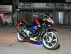 Bajaj Pulsar 150 Motorbik 2011