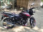 Bajaj Pulsar 150 . 2022