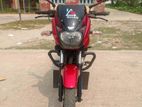 Bajaj Pulsar 150 . 2012