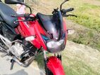 Bajaj Pulsar 150 . 2012