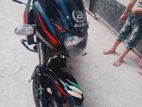 Bajaj Pulsar 150 . 2019