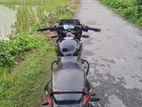 Bajaj Pulsar 150 . 2018