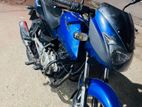 Bajaj Pulsar 150 . 2014