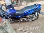 Bajaj Pulsar 150 . 2005