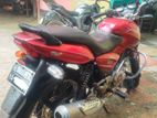Bajaj Pulsar 150 . 2006