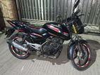 Bajaj Pulsar 150 . 2009