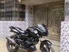 Bajaj Pulsar 150 . 2009
