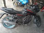 Bajaj Pulsar 150 . 2010