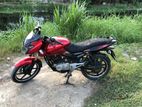Bajaj Pulsar 150 . 2011
