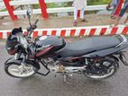 Bajaj Pulsar 150 . 2011