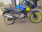 Bajaj Pulsar 150 . 2012