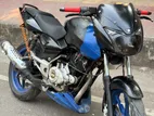 Bajaj Pulsar 150 . 2012