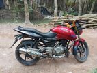 Bajaj Pulsar 150 . 2012