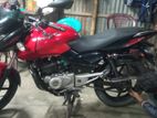 Bajaj Pulsar 150 . 2014